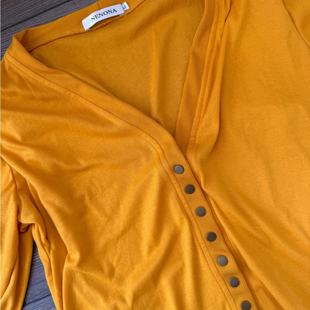 Women's Goldenrod Bright Mustard snap Button-Down Shirt